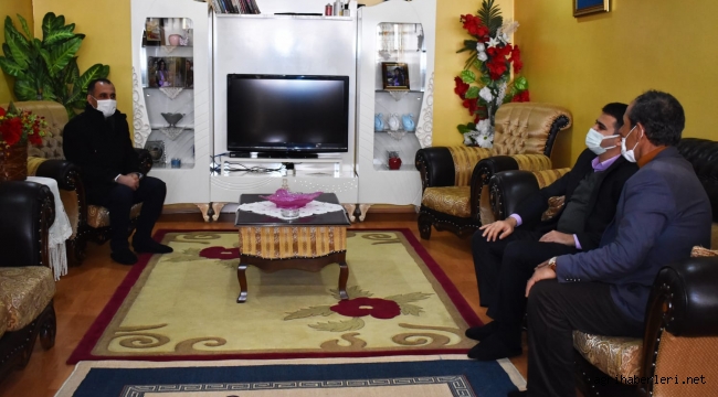 DOĞUBAYAZIT KAYMAKAMI AKPINAR, ŞEHİT AİLELERİNİ ZİYARET ETTİ.