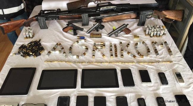 AĞRI EMNİYETİ 245 PERSONEL İLE EŞ ZAMANLI YAPTIKLARI OPERASYONDA TEFECİLERE BÜYÜK DARBE VURDU