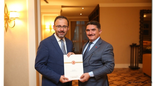 AĞRI HALKI BAKAN KASAPOĞLU'NUN MÜJDELİ HABERLERİNİ BEKLİYOR.