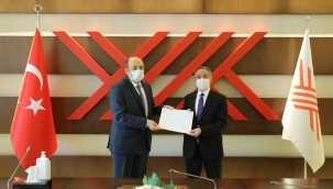 AİCÜ Rektörü Karabulut, Mazbatasını Aldı