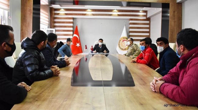 DOĞUBAYAZIT KAYMAKAMI AKPINAR, DAĞCILAR İLE BİR ARAYA GELDİ