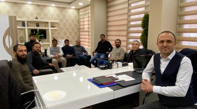 AĞRI'DA ÇALIŞAN GAZETECİLER BAŞKAN AHMET GENÇ DEDİLER