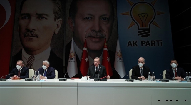 AK Parti Genel Başkanı Recep Tayyip Erdoğan, partisinin yeni Merkez Yürütme Kurulu (MYK) üyelerini belirledi.