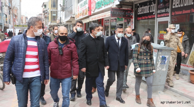 DOĞUBAYAZIT'DA KAYMAKAM MURTAZA ERSÖZ BAŞKANLIĞINDA "COVİD-19 M-M-T" DENETİMLERİ YAPILDI