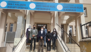 AK PARTİ GENÇLİK KOLLARI BŞK. CAN OZAN KAYA ŞEHİT HAKAN KILIÇ OKULUNA YARDIM ETTİ