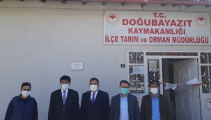 IĞDIR ÜNİVERSİTESİ REKTÖRÜ PROF. DR. MEHMET HAKKI ALMA, DOĞUBAYAZIT'DA BİR DİZİ ZİYARET GERÇEKLEŞTİRDİ