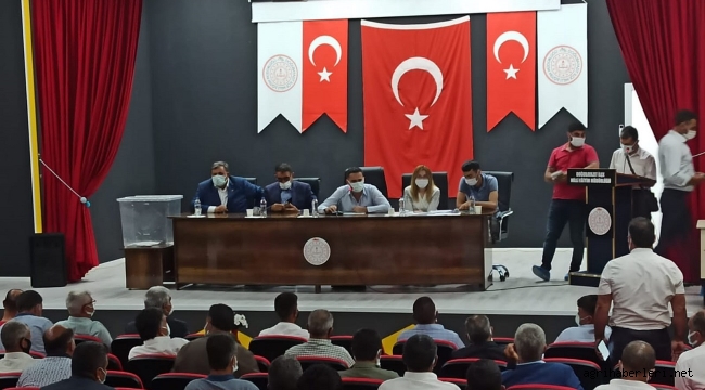 KAYMAKAM AKPINAR, BAŞKANLIĞINDA   "KÖYLERE HİZMET GÖTÜRME BİRLİĞİ" 1 YILLIK ÜYELERİNİ SEÇTİ