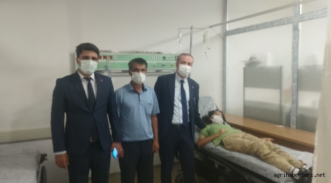 30 AĞUSTOZ ZAFER BAYARAMI TÖRENİNDE KAN ŞEKERİ DÜŞEN ÖĞRENCİYİ MÜDÜR KÖKREK YANLIZ BIRAKMADI