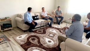 KAYMAKAM AKPINAR, AŞI İÇİN KÖY KÖY GEZİYOR