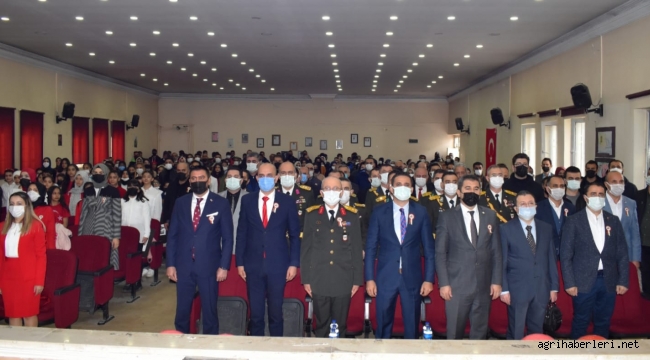 29 Ekim Cumhuriyet Bayramı, Doğubayazıt'ta Düzenlenen Programla Kutlandı