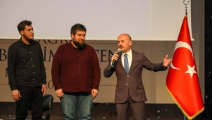 Ağrı'da "Yunus'un İzinden" Sedat Anar Konseri düzenlendi.