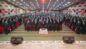 Ağrı'da 10 Kasım Atatürk'ü Anma Günü Dolaysıyla Tören Düzenlendi