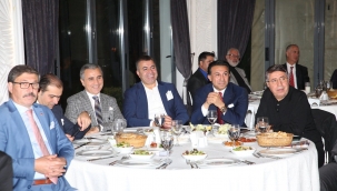 İŞ ADAMLARIMIZ AĞRI İÇİN İSTANBUL'DA BİR ARAYA GELDİLER