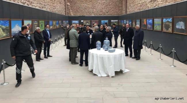 TARİHİ İSHAKPAŞA SARAYINDA AĞRI KONULU RESİM SERGİSİ
