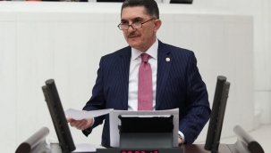 Ağrı Milletvekili Ekrem Çelebi, bugün TBMM'de Hazine ve Maliye Bakanlığı Bütçesi üzerine AK Parti Grubu adına bir konuşma gerçekleştirdi.