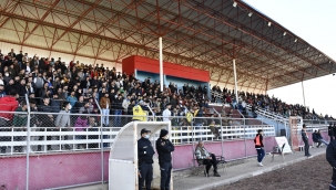 LİDERLİK KOLTUĞUNA YÜRÜDÜLER AMA YETİŞEMEDİLER