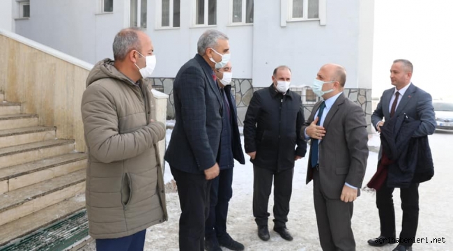 Vali Dr. Osman Varol, Şehit Er Vefa Çelik Ortaokulunu ziyaret etti.