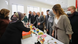 VALİ VAROL, AĞRI'DA YERLİ ÜRETİMDE KADININ EMEĞİNİ İNCELEDİ