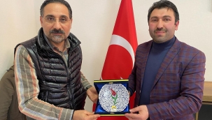 AĞRI BELEDİYE BŞK.YRD. TUNÇ'A AK PARTİ MERKEZ İLÇEDE ZİYARET