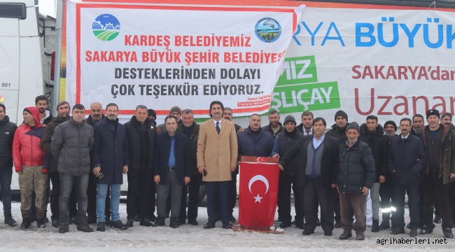 KARDEŞ BELEDİYE SAKARYA'DAN TAŞLIÇAY'A YARDIM ELİ