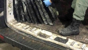 AĞRI'DA UYUŞTURUCU TACİRLERİNE DARBE 