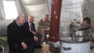 BAKAN SOYLU, AĞRI DAĞININ 3200 RAKIMINDA