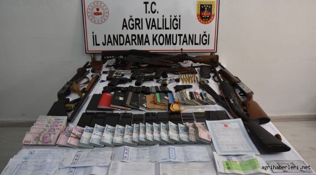 DOĞUBAYAZIT, DİYADİN, TUTAK ​​​​​​​İLÇELERİNE JANDARMADAN OPERASYON