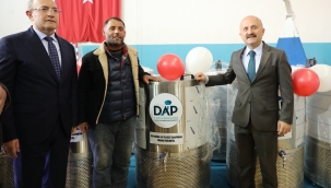 Süt Üretimi İçin Ağrı'da Süt Tankı Dağıtıldı