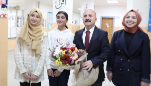 Ağrı'da "Bir Sınıf Bir Koli" Projesi Kapsamında Hazırlanan İyilik Kolileri İhtiyaç Sahibi Ailelere Ulaştırılıyor