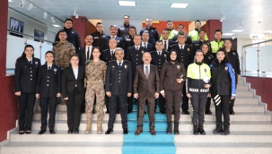 Ağrı Valisi Varol, Emniyet Teşkilatını Kabul Etti