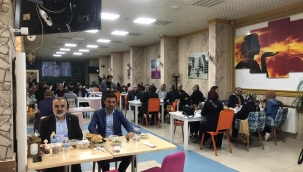 AK KADROLAR İFTARDA BİR ARAYA GELDİ