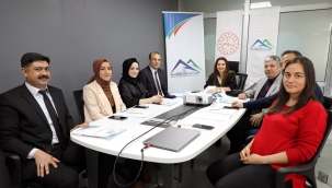 BAYAN VAROL'UN AĞRI'DA EĞİTİM MÜCADELESİ