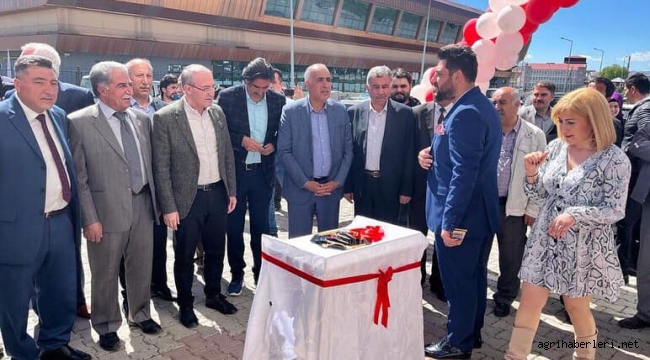 AĞRI'DA ÖZEL KADIN HASTALIKLARI VE DOĞUM KLİNİĞİ AÇILDI