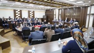 Ağrı Valisi Varol, STK Temsilcileriyle Bir Araya Geldi