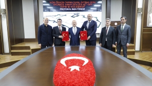 Diyadin Tarıma Dayalı İhtisas (Sera) OSB'nin Alt Yapı Yapım İşi Protokolü İmzalandı