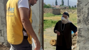 İYİLİKDER YARDIMLARINA DEVAM EDİYOR