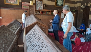 KAYMAKAM MURAT EKİNCİ, DOĞUBAYAZIT İLÇESİNDE GÖREVİNE BAŞLADI