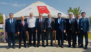 VALİ VAROL, MALAZGİRT ETKİNLİKLERİNE KATILDI