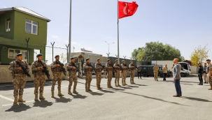 AĞRI ÖZEL HAREKAT ŞUBE MÜDÜRLÜĞÜNE VALİ VAROL'DAN ZİYARET 