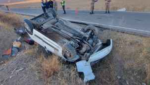 DOĞUBAYAZIT'TA KAZA 11 KİŞİ YARALANDI