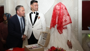 Müdür Kökrek, Taşçı ailesinin düğün törenine katıldı