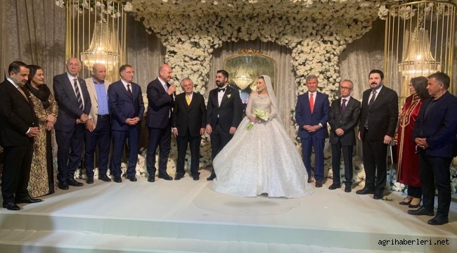 Bakan Soylu ve Belediye Başkanı Sayan, Zeydan ve Helvalı Ailesinin Mutluluklarına Ortak Oldular