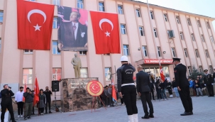 DOĞUBAYAZIT'TA 29 EKİM CUMHURİYET BAYRAMI