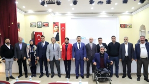 Doğubayazıt Yaşama Sevinci Engelliler Derneği tarafından "Engellilerin Toplumdaki Yeri" konulu adlı bir konferans yapıldı.