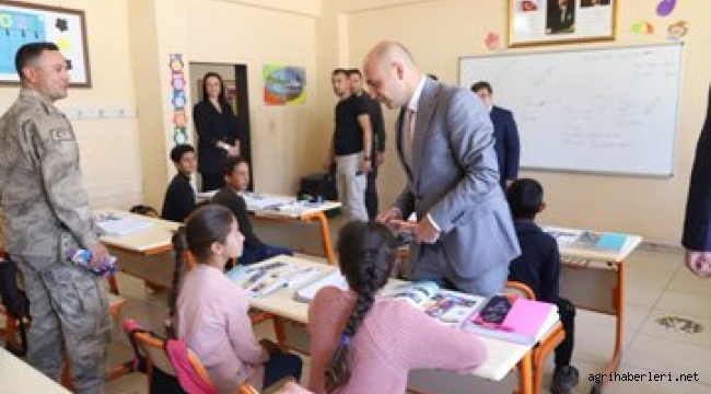 KAYMAKAM EKİNCİ KÖY OKULLARINI GEZDİ