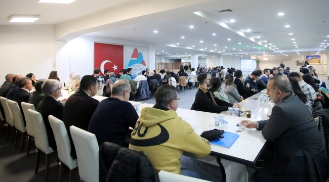 AİÇÜ Rektörü Prof. Dr. KARABULUT, Öğrenciler ile Bir Araya Geldi