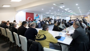 AİÇÜ Rektörü Prof. Dr. KARABULUT, Öğrenciler ile Bir Araya Geldi