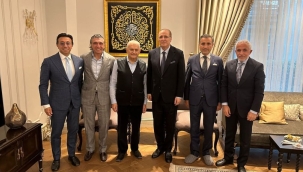 DOĞUBAYAZIT'LI İŞ İNSANLARINDAN SON BAŞBAKAN BİNALİ YILDIRIM'A GEÇMİŞ OLSUN ZİYARETİ