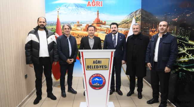 Tuzla Belediye Başkan'ı Şadi Yazıcı, Ağrı'da Çok İyi Karşılandık