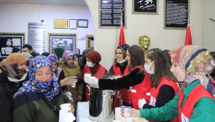 BAYAN VAROL, AĞRI'LI ANNELER OLARAK ÇOCUKLARIMIZI ELBİRLİĞİ İLE UYUŞTURUCU BATAĞINDAN KURTARACAĞIZ